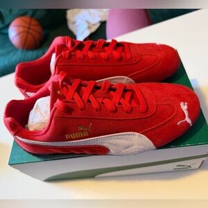 Speedcat OG Puma Sneakers Womens 8 Red